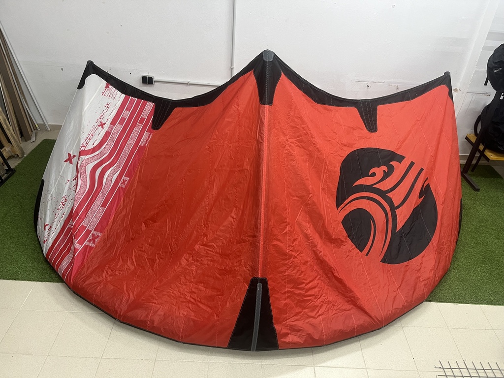 MOTO X 2023 RED 9m (used) (36)