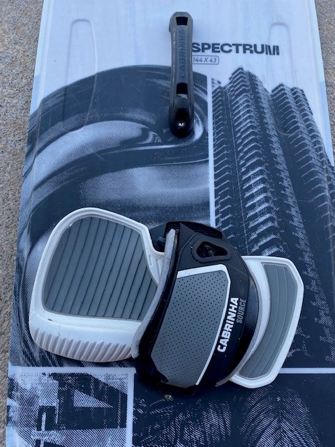 SPECTRUM 2023 144x43 CON FIJACION M (used)