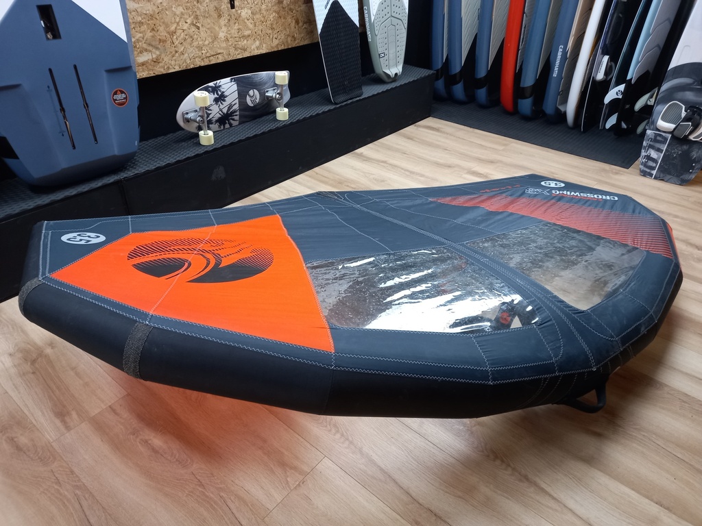 CROSSWING X3 BLACK/RED 3.5m (used)