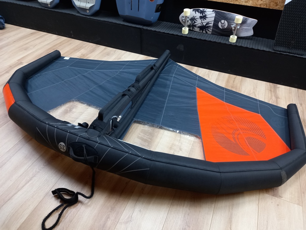 CROSSWING X3 BLACK/RED 3.5m (used)
